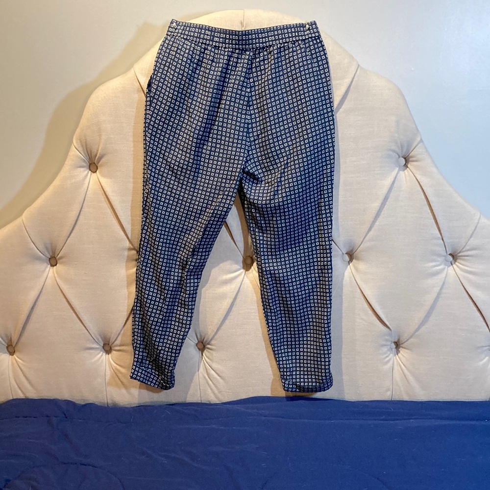 Great looking MADEWELL Navy Blue Pants  w/Small White Print 3